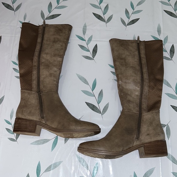 Madelyn Tall Boot - Picture 9 of 9